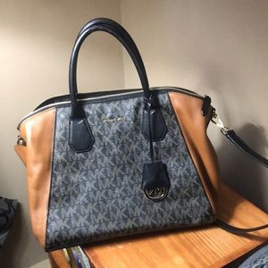Michael Kors MK Logo and Leather Handbag